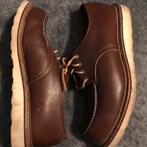 Red Wing Oxford Brown size 12D Model #8109 Fits like 12 1/2. Excellent condition